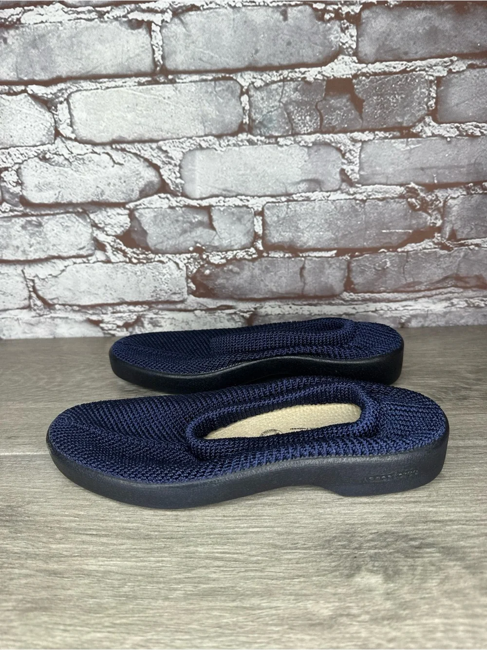 Arcopedico selling blue